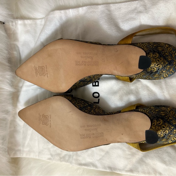 Manolo Blahnik Mayslibi 50💚 - Picture 5 of 9